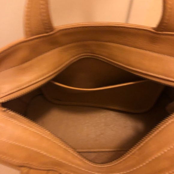 COACH PRISTINE CONDITION - Picture 2 of 6